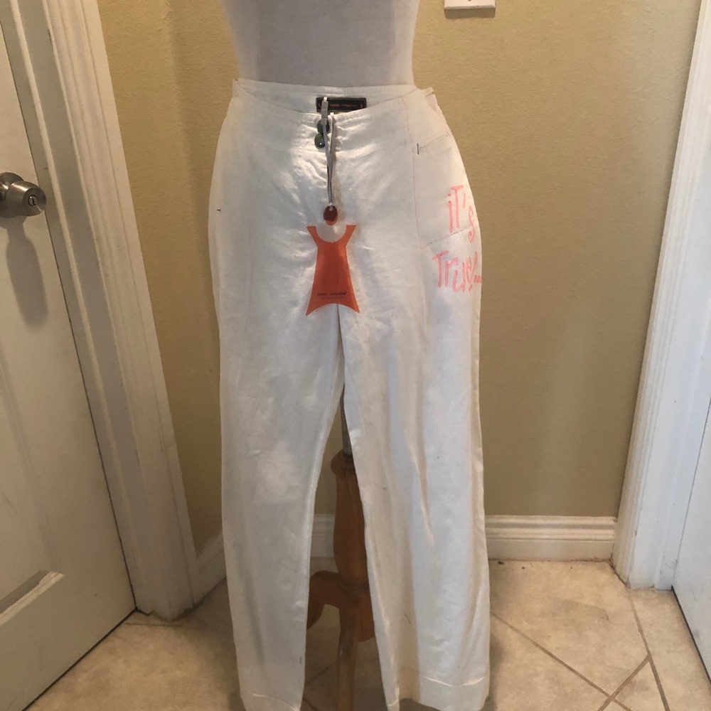 White pants made in Portugal